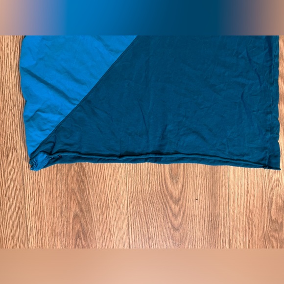 Aviator Nation Tee shirt two tone blue diagonal stitch size Medium - Picture 2 of 11